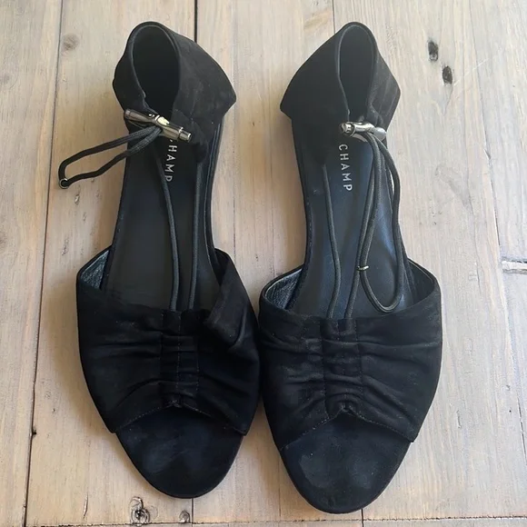 🆕 Longchamp Drawcord Leather and Suede Sandal in Black. Size 41 - Picture 2 of 7